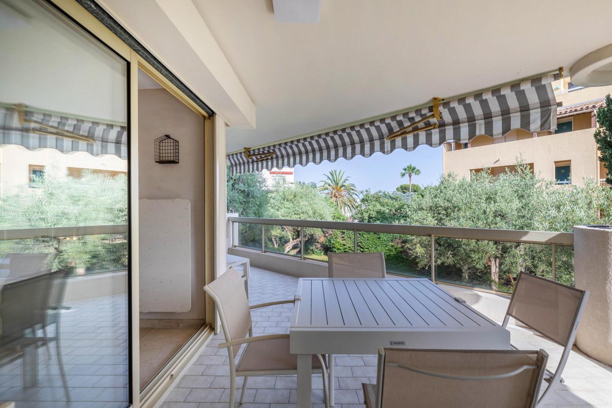 Tanit Piscine, 6 Couchages, Parking Apartamento Antibes Exterior foto